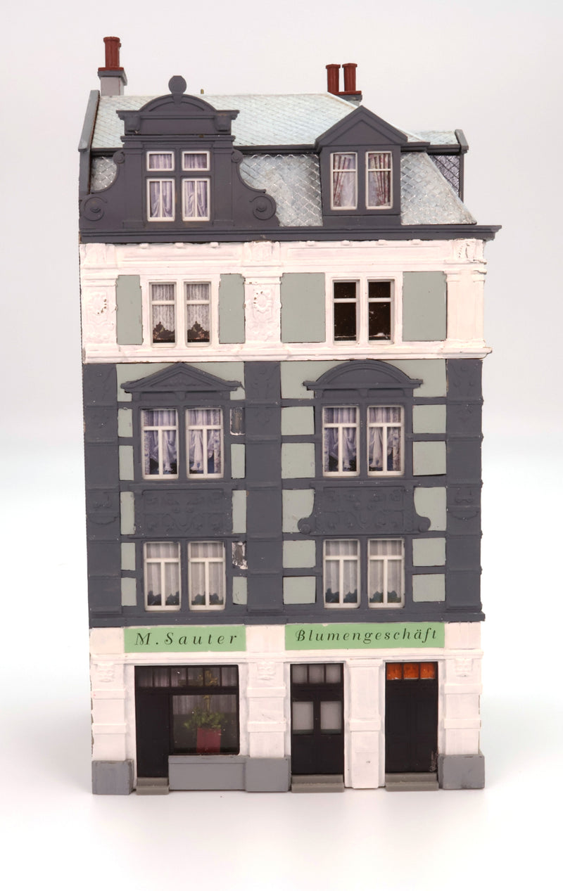HO Scale Faller Sauter Flower Shop Row Building Model