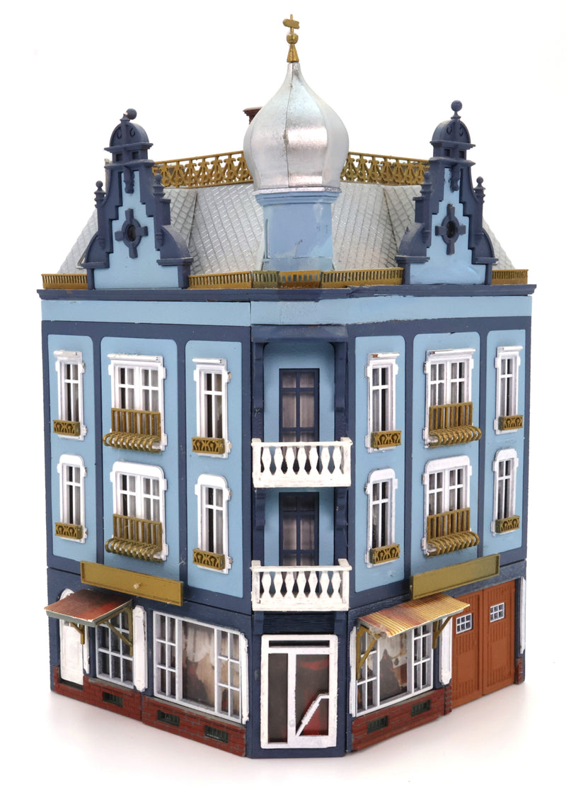 HO Scale Faller Corner Building Model – Blue