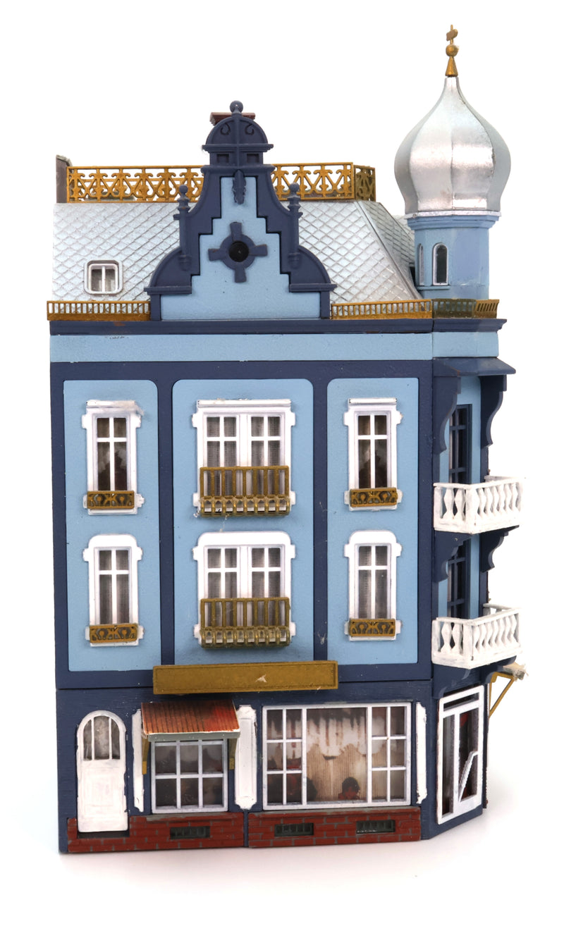 HO Scale Faller Corner Building Model – Blue