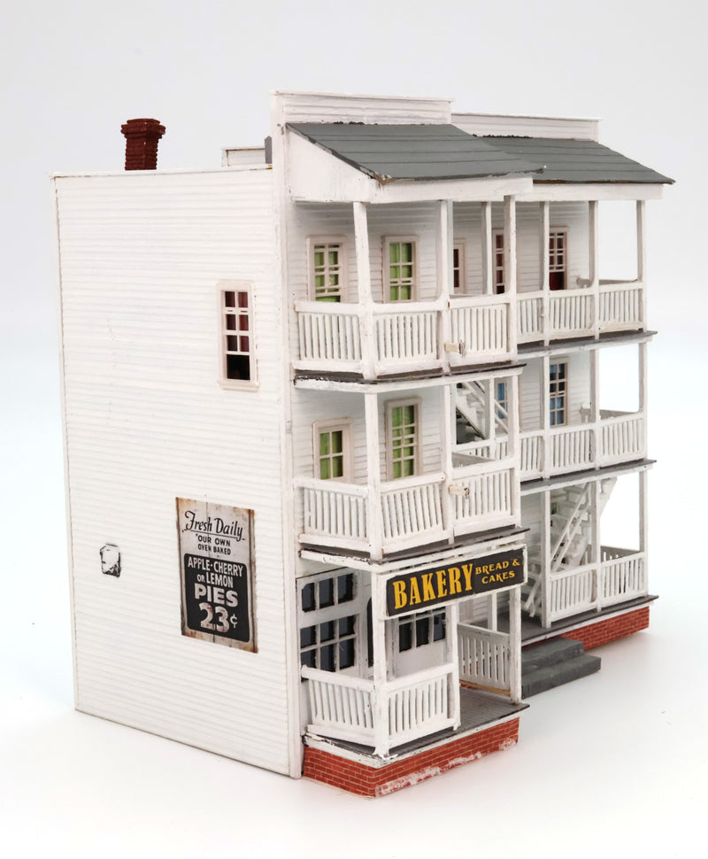 American Florida Styled Apartment and Bakery