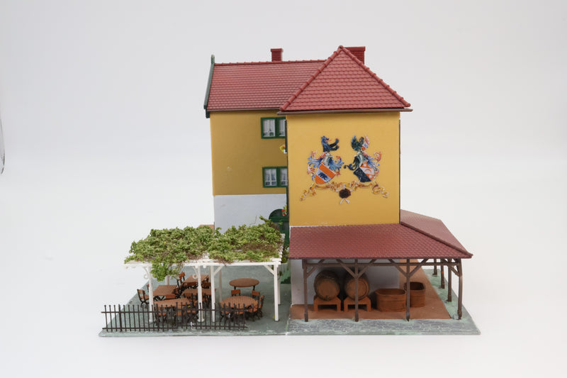 Yellow Tudor Restaurant Inn