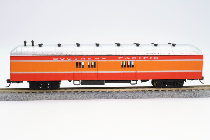Athearn Arch Roof Baggage Car Southern Pacific (Un-Numbered)