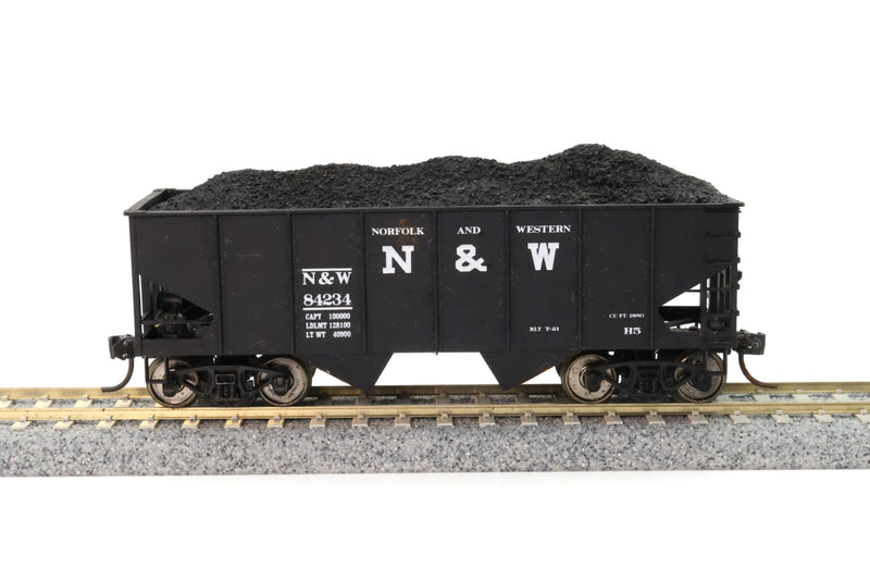 Athearn HO 34' Rib Side Hopper Norfolk and Western Railway#84234