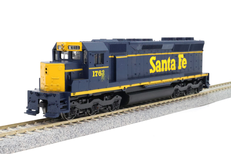 Athearn HO Scale SD45 (Powered) Locomotive Santa Fe #1763