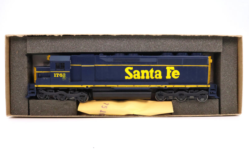 Athearn HO Scale SD45 (Powered) Locomotive Santa Fe #1763