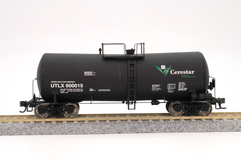 Walthers HO Scale Gold Line 16,000 Gallon Funnel Flow Tank Car UTLX #600015