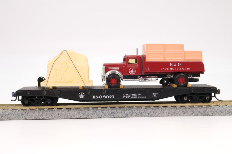 Athearn HO Scale 40’ Flat Car with Pickup Truck Baltimore and Ohio #8971