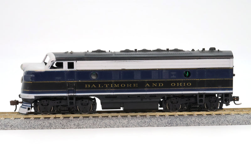 Athearn HO Scale F7A Diesel Powered Locomotive Baltimore and Ohio