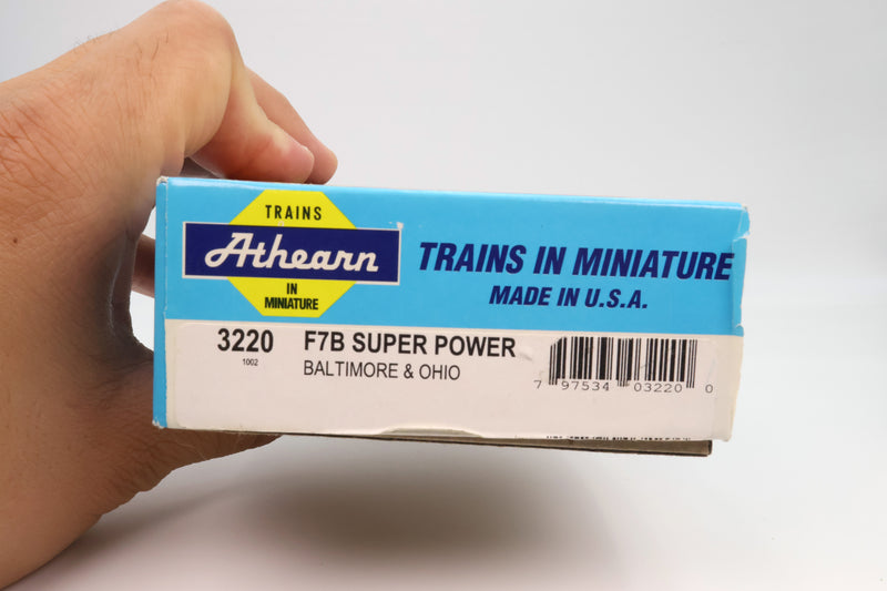 Athearn HO Scale F7A Diesel Powered Locomotive Baltimore and Ohio