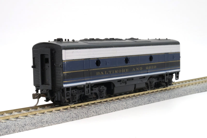 Athearn HO Scale F7B Diesel Powered Locomotive Baltimore and Ohio