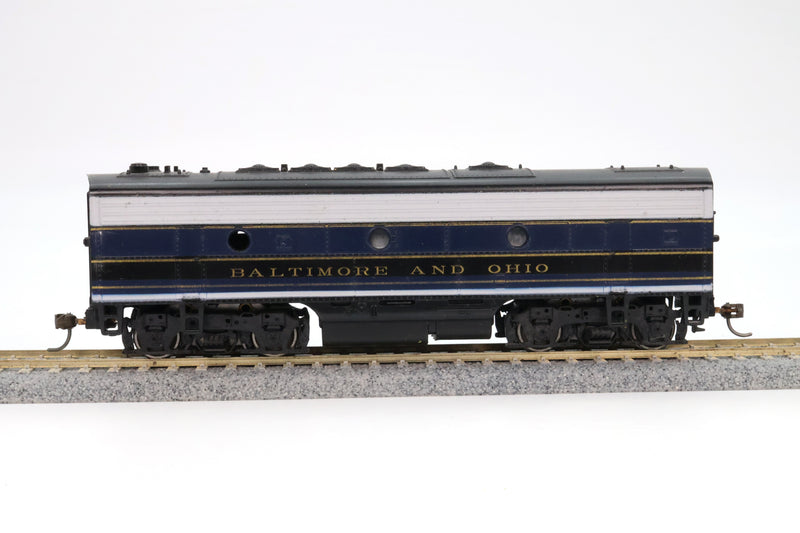 Athearn HO Scale F7B Diesel Powered Locomotive Baltimore and Ohio