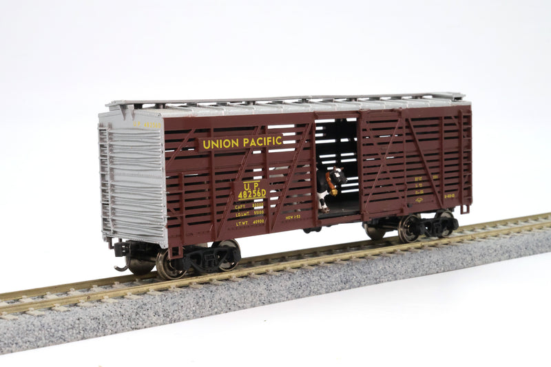 Athearn HO Scale 40’ Stock Car with Cows Union Pacific #48256
